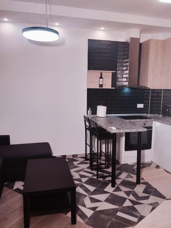 Appartement Romeo Isimeriahomz *
